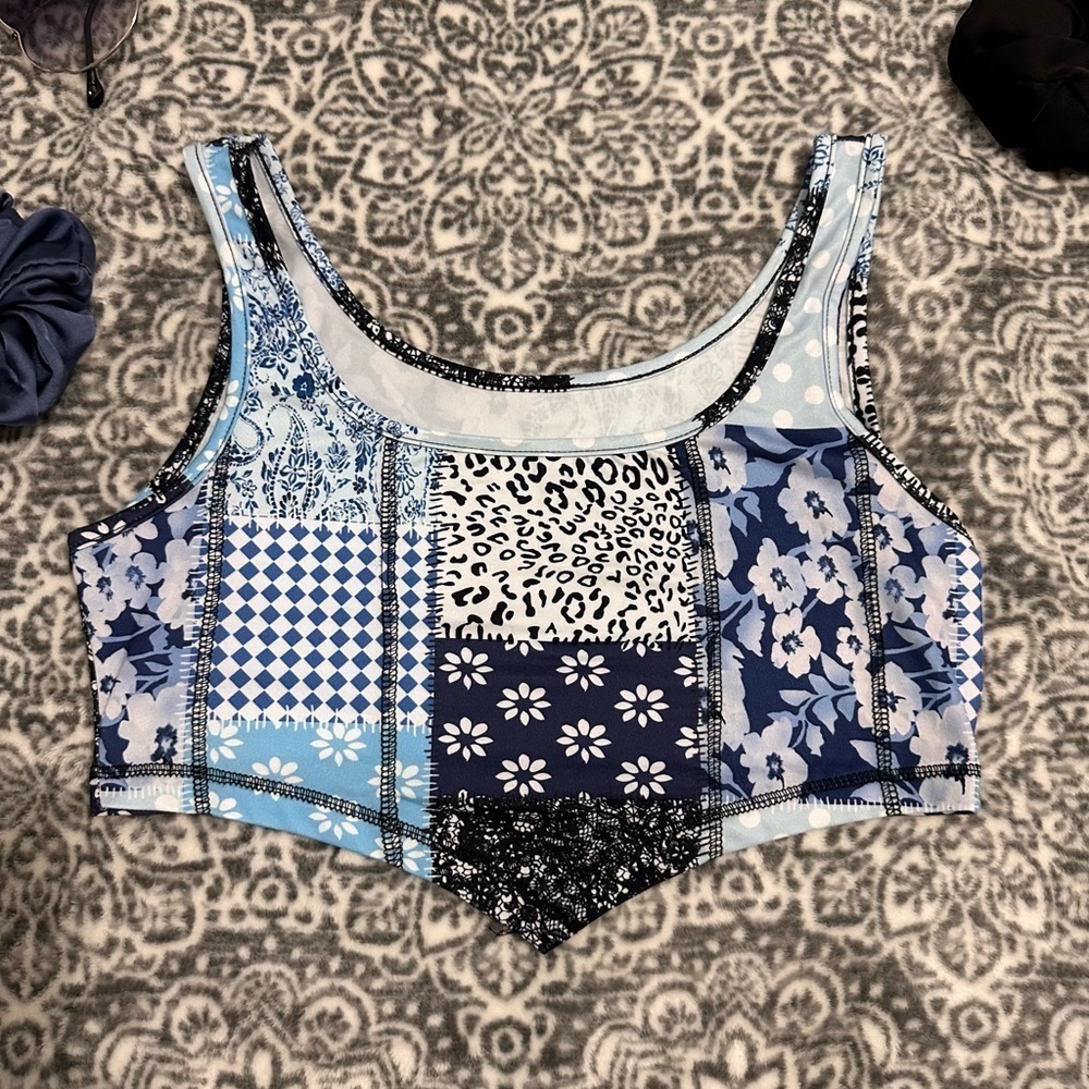 Romwe Blue Patchwork Size M - Picture 2 of 4